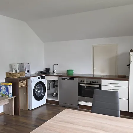 Apartmán Modern, Vollausgestattet, Grosser Parkplatz, 3 *
